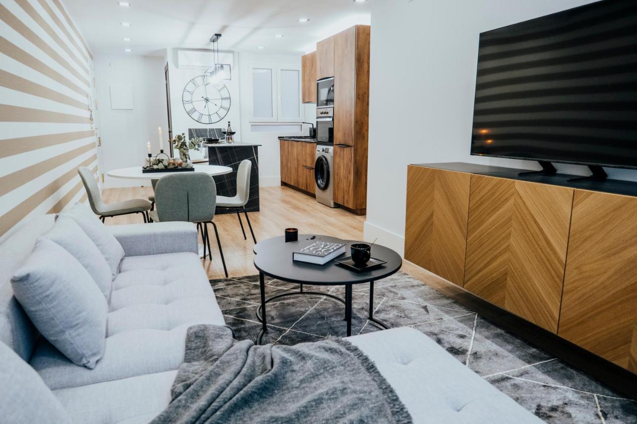 Apartamento Augusto Junquera Διαμέρισμα Οβιέδο Εξωτερικό φωτογραφία