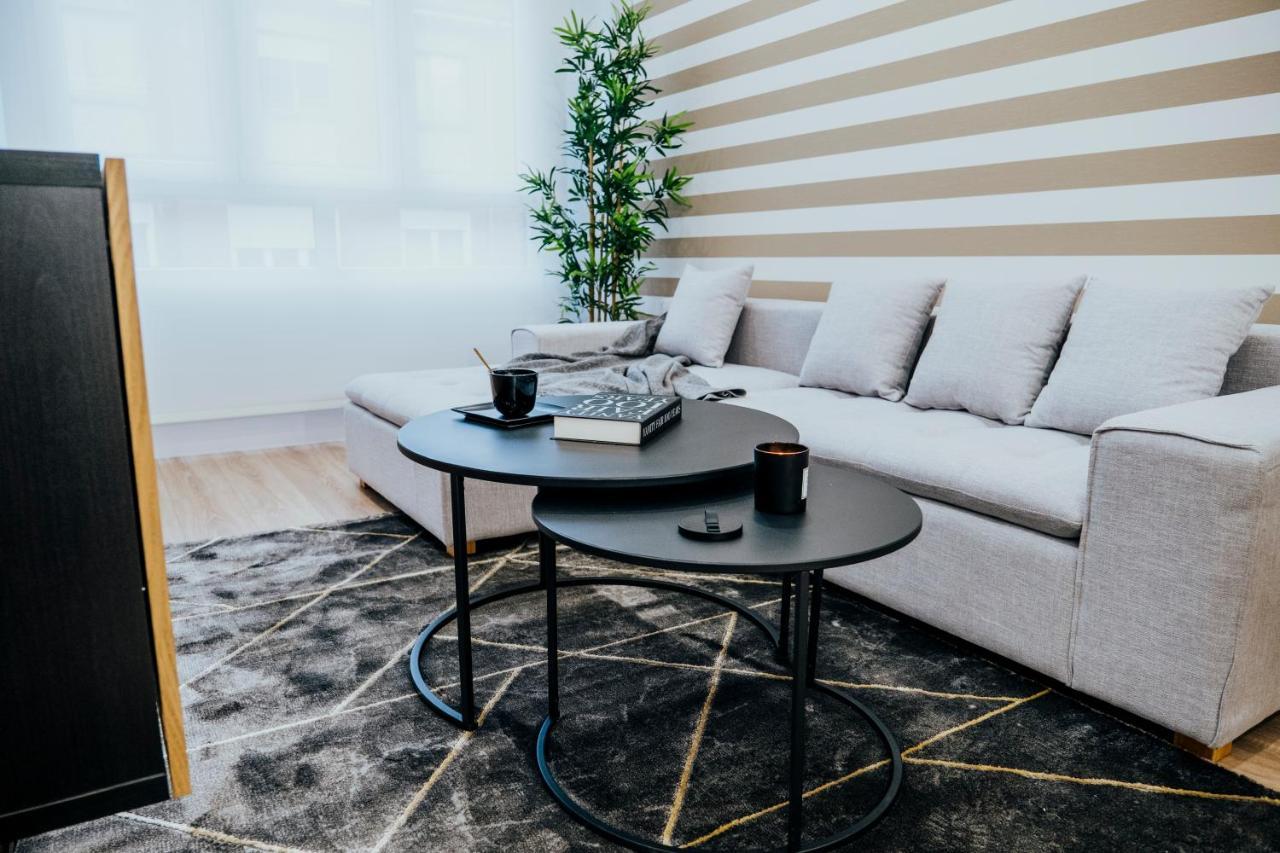 Apartamento Augusto Junquera Διαμέρισμα Οβιέδο Εξωτερικό φωτογραφία